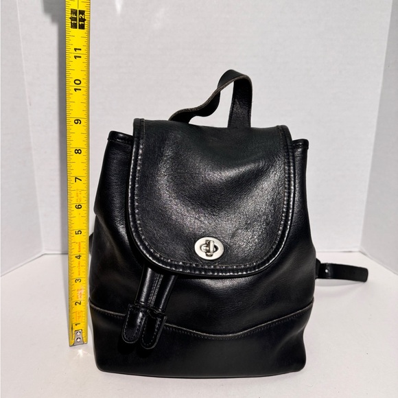 Vintage COACH Daypack Black Leather Drawstring Mini Backpack Bag 9960 USA Y2K - Picture 14 of 16